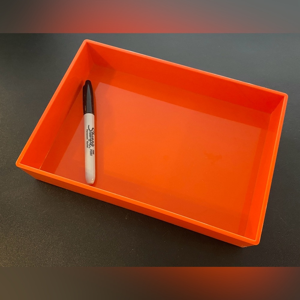 Poppin Medium Accessory Tray – Versatile Storage for Desk and Home
